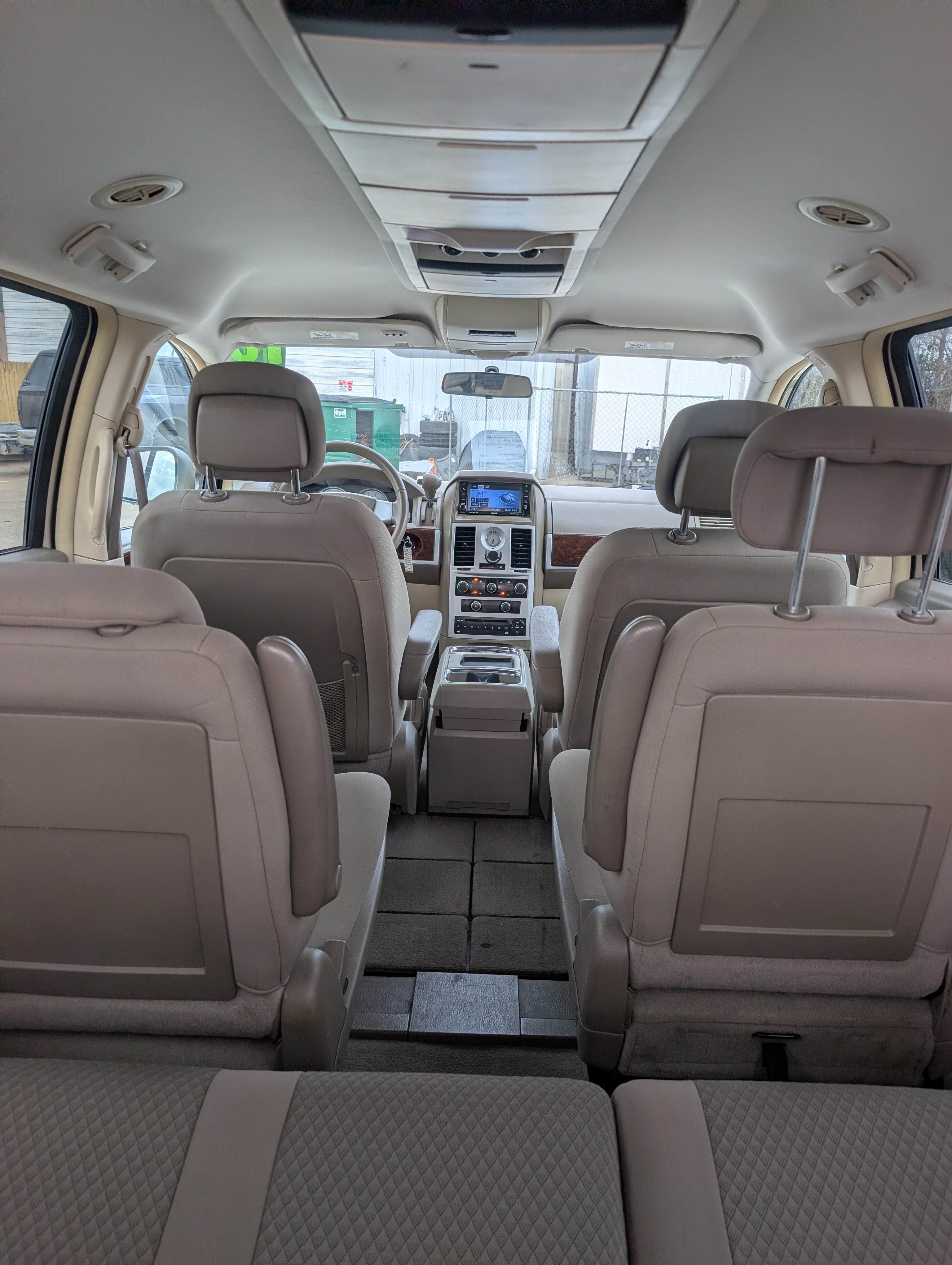 2010 Chrysler Town & Country