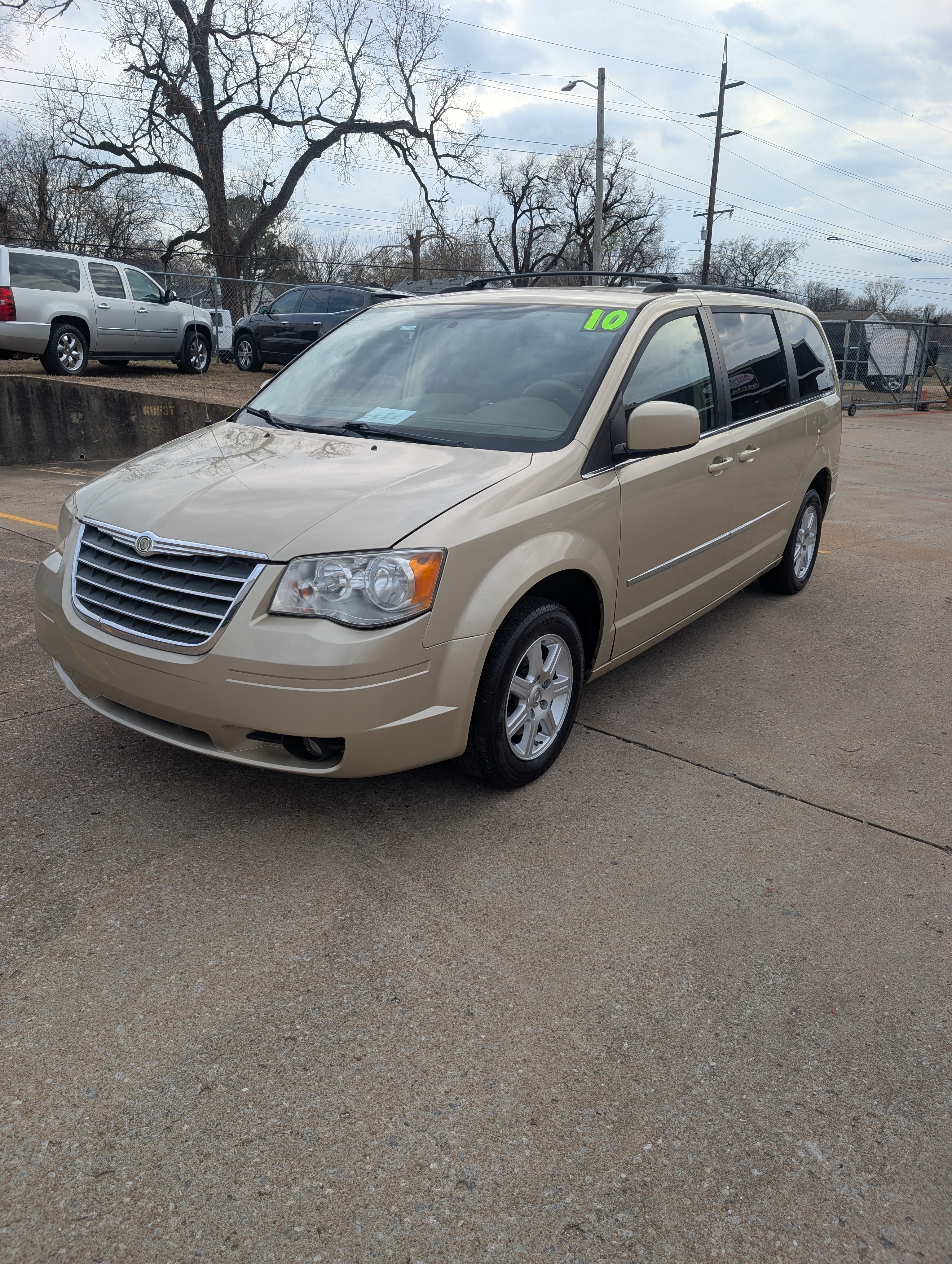 2010 Chrysler Town & Country
