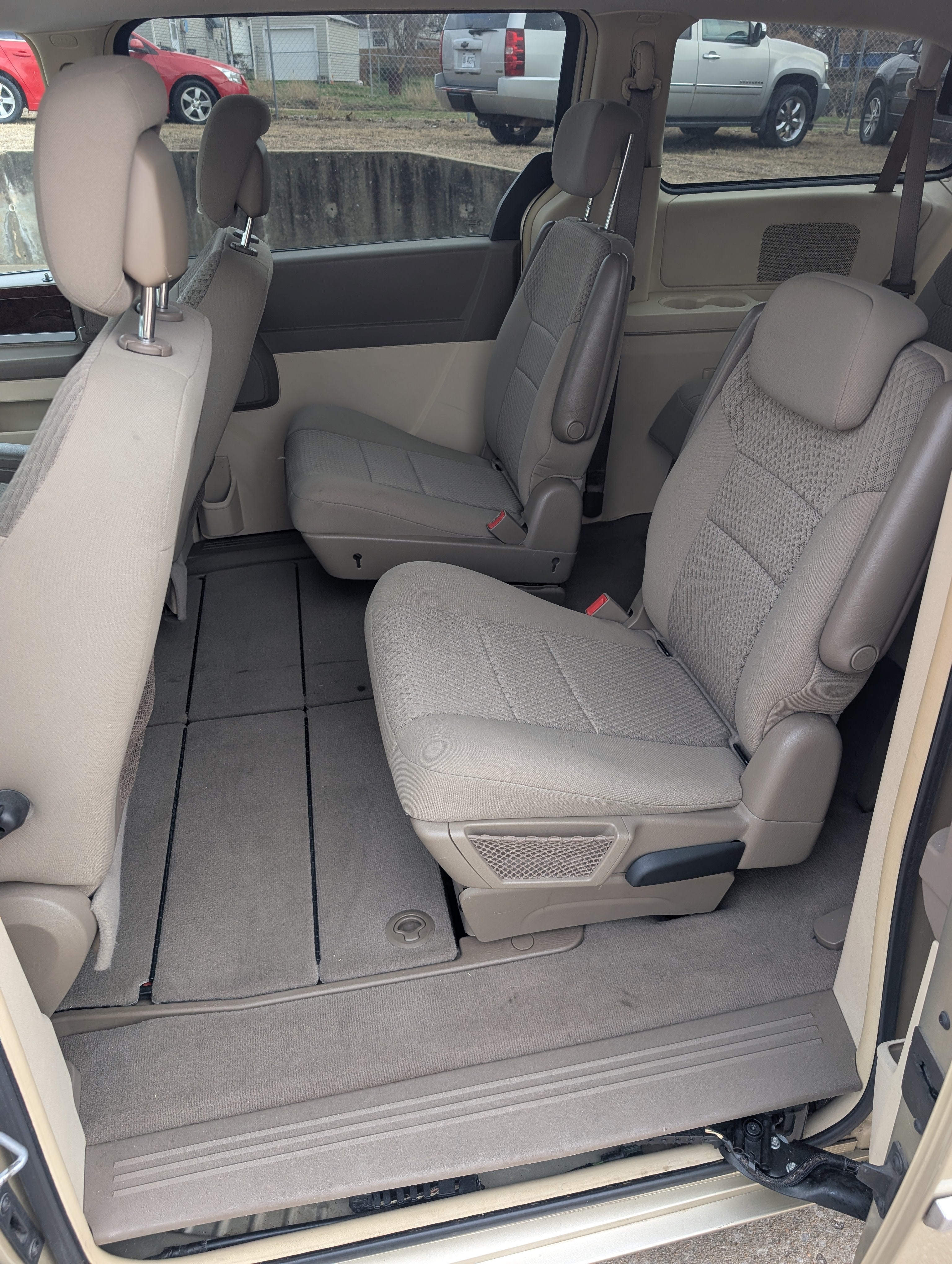 2010 Chrysler Town & Country
